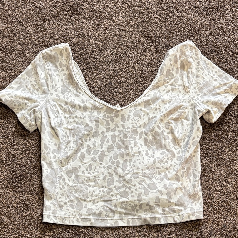 lululemon athletica Cream Leopard Print Scoop Neck Top